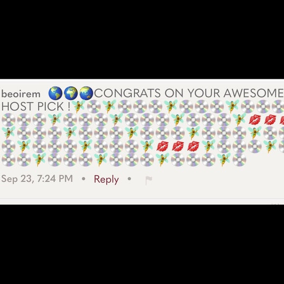 - PLUSH COZY LOOSE TOP WITH SIDE POCKETS - Picture 2 of 9